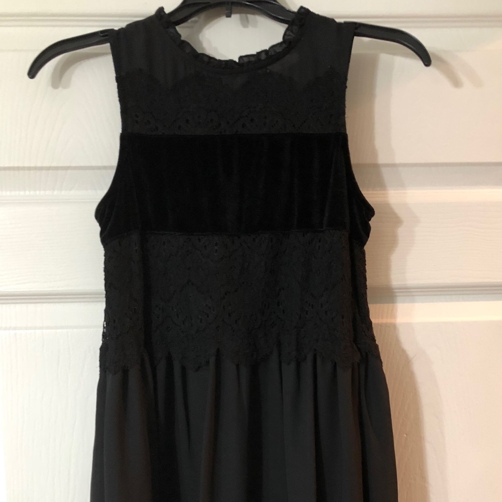 GB Girls Black Velvet& Lace Sleeveless Dress SzLg